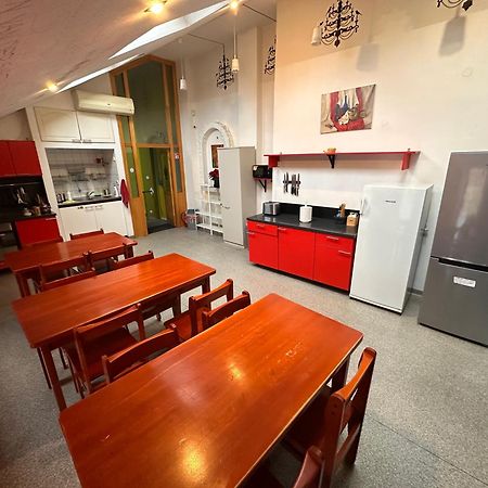 25 Hours Hostel VNO Extérieur photo